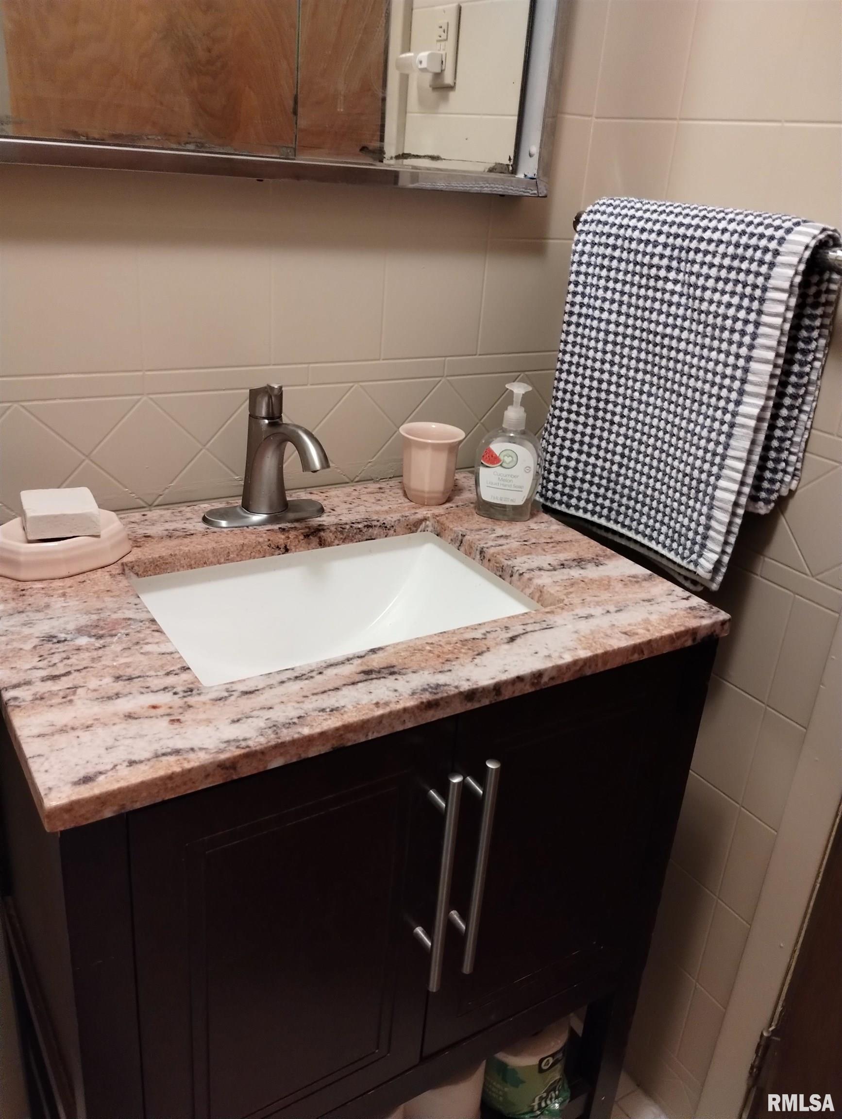 420 West Jefferson Street Macomb, IL 61455 - Photo 20 of 33