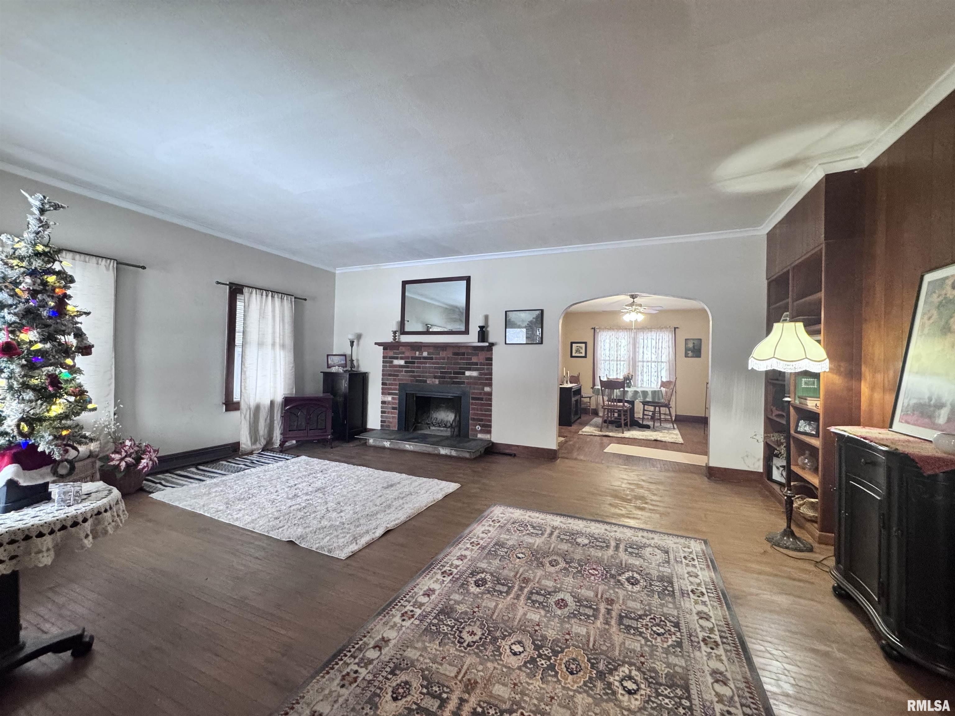 420 West Jefferson Street Macomb, IL 61455 - Photo 4 of 33