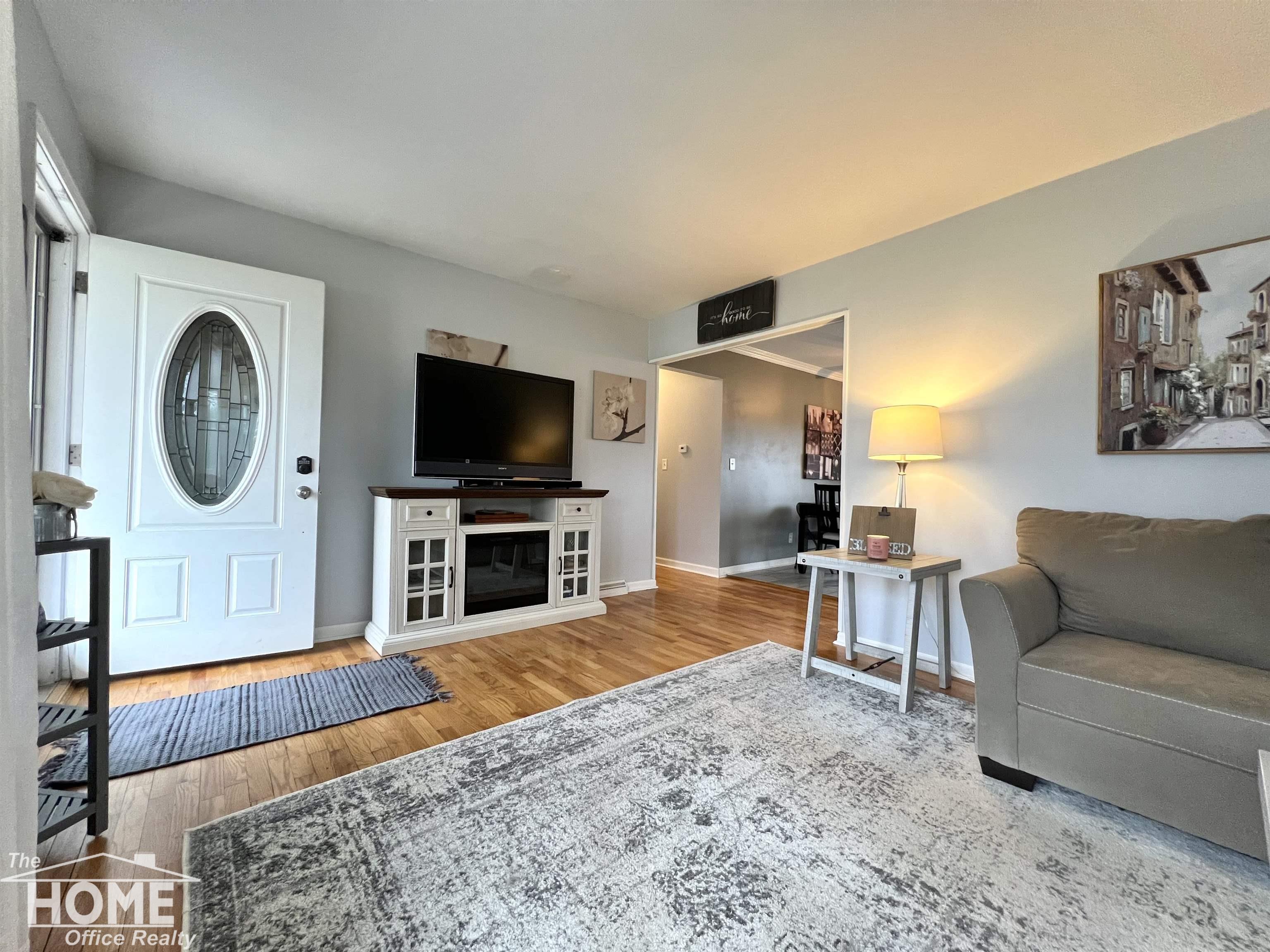 5188 West Ray Road Linden, MI 48451 - Photo 4 of 41 50098895-3.JPG