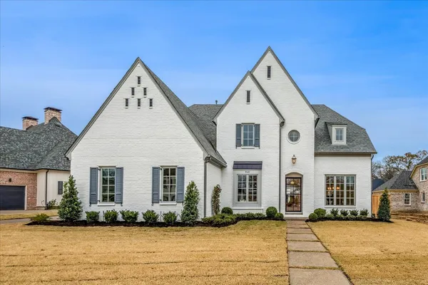 $1,225,000 | 9121 Cheatham Lane North, Germantown, TN 38138