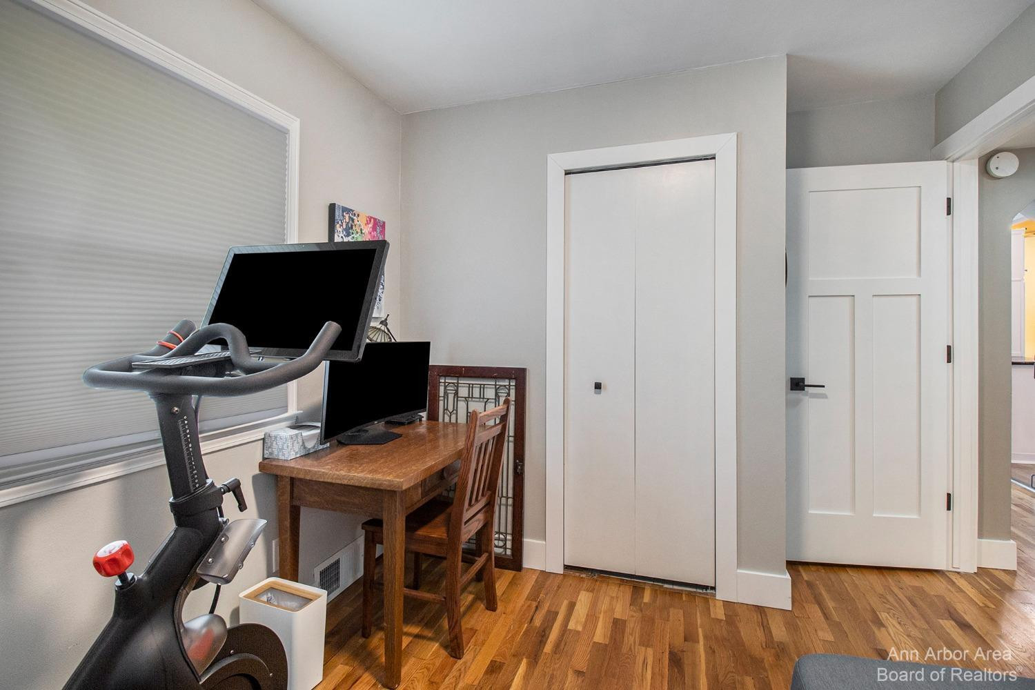 3361 Beaumont Road Ann Arbor, MI 48105 - Photo 22 of 42 Photo 22