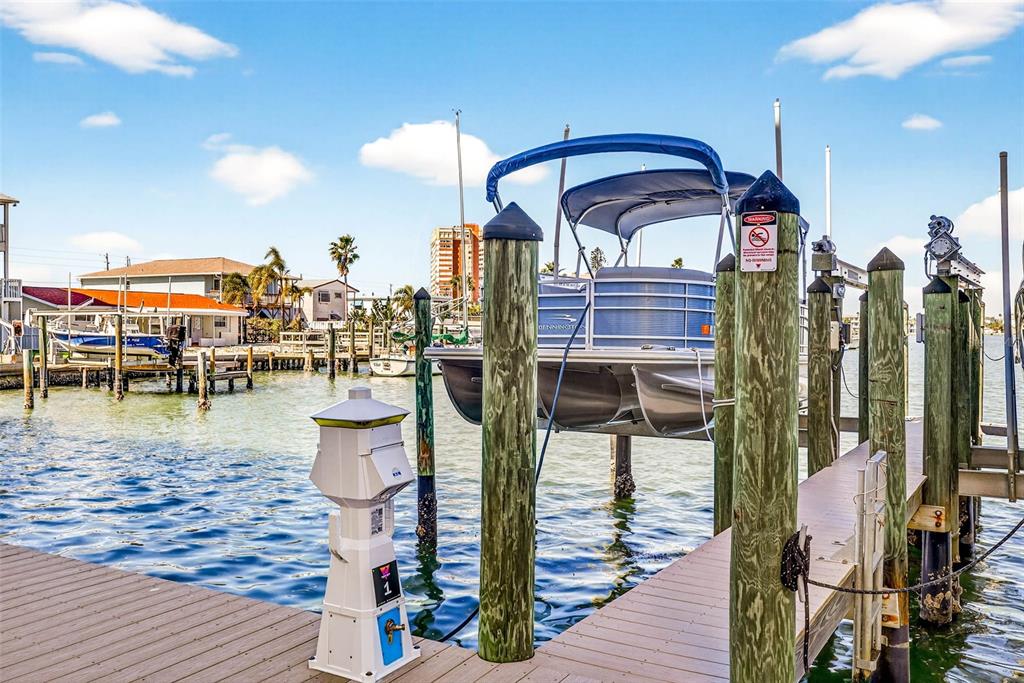 17717 Gulf Boulevard, Unit 401 Redington Shores, FL 33708 - Photo 2 of 66