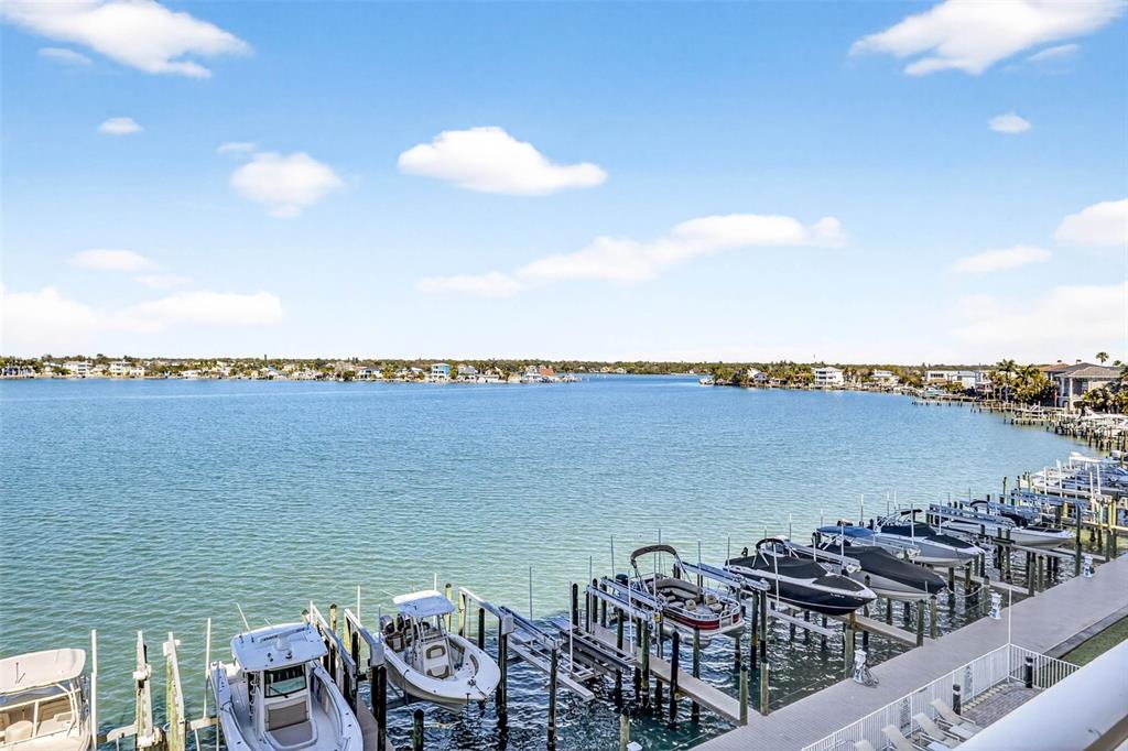 17717 Gulf Boulevard, Unit 401 Redington Shores, FL 33708 - Photo 37 of 66