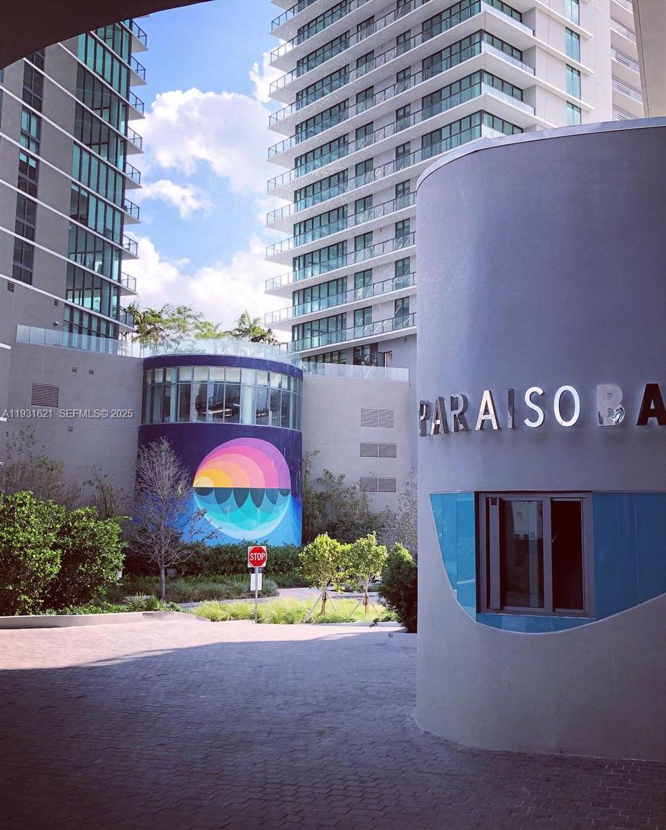 501 Northeast 31st Street, Unit PH4405 Miami, FL 33137 - Photo 15 of 18 a view of a building