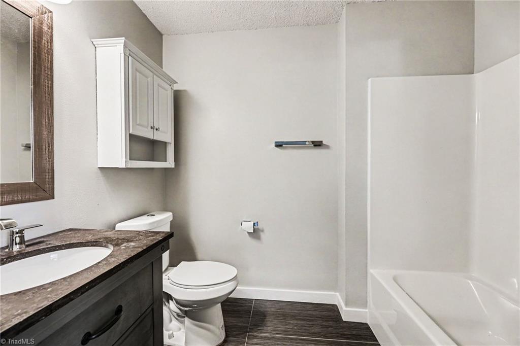 160 James Road, Unit 1D High Point, NC 27265 - Photo 23 of 28