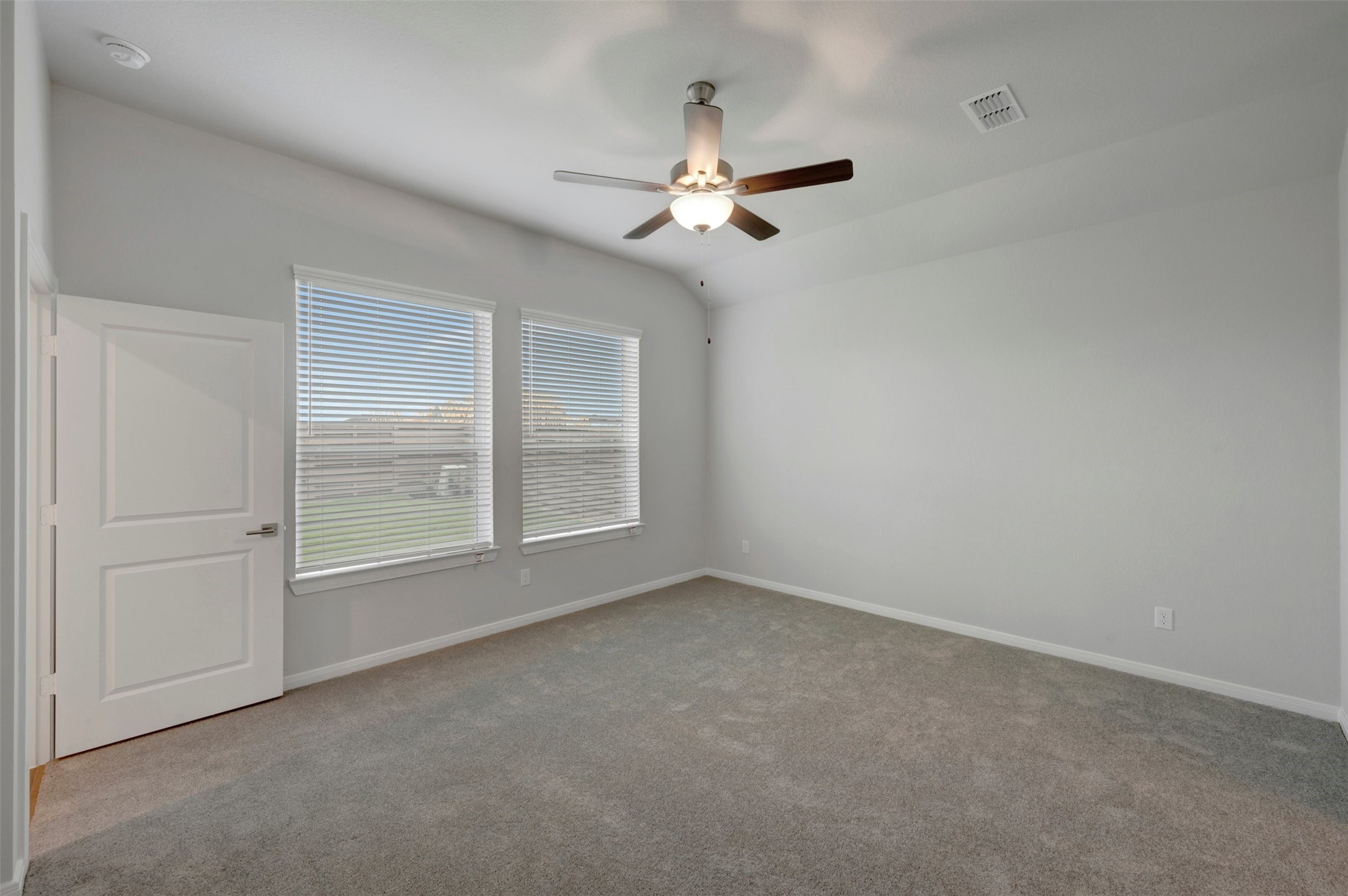 4611 Compass Avenue Richmond, TX 77469 - Photo 37 of 46