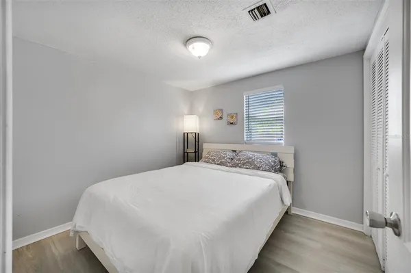 $1,950 | 1601 Palm Way, Largo, FL 33771