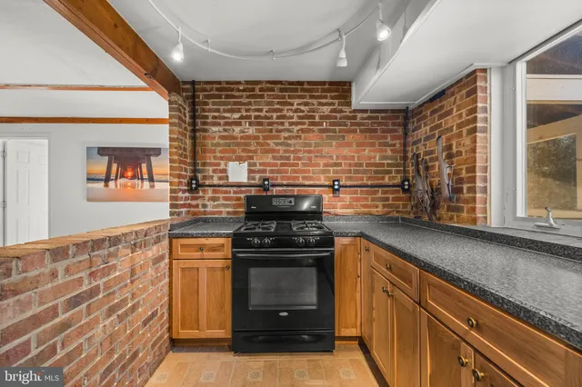 wooden floor in a empty room