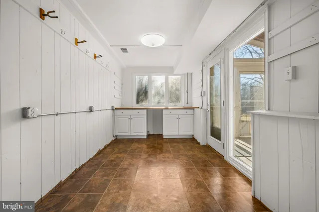 a view of a yard with trees