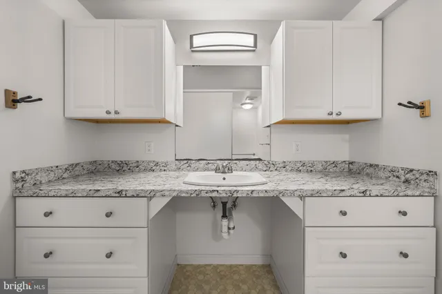 $675,000 | 14428 Lee Highway, Amissville, VA 20106