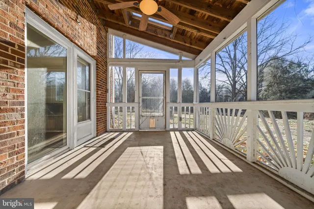 $675,000 | 14428 Lee Highway, Amissville, VA 20106