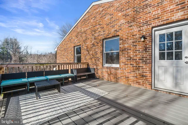 $675,000 | 14428 Lee Highway, Amissville, VA 20106