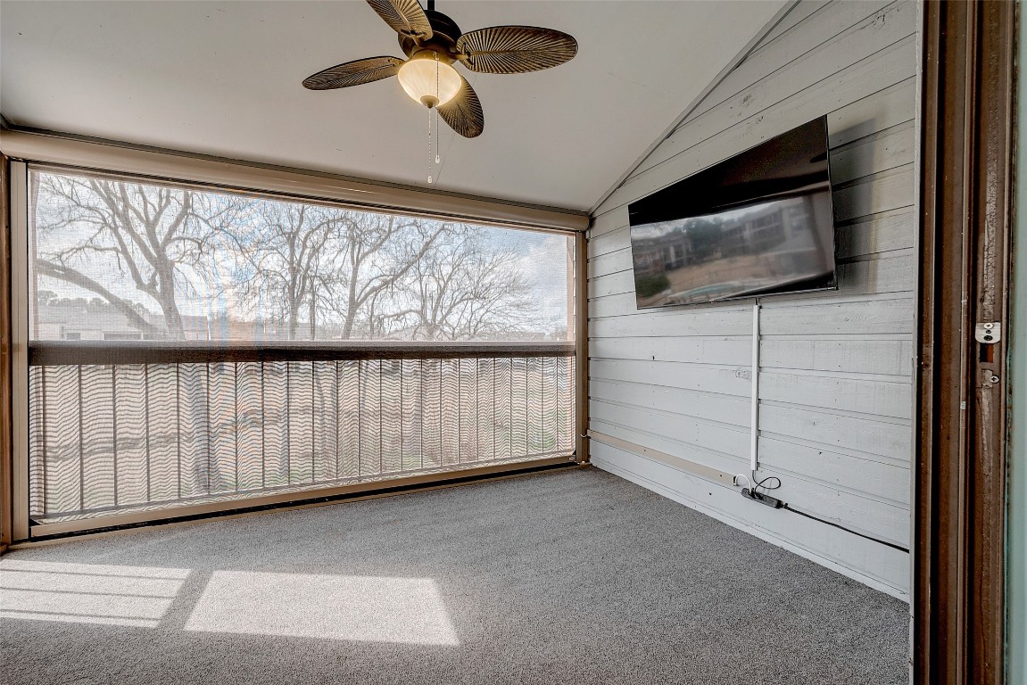 203 Lakeview Terrace, Unit G Montgomery, TX 77356 - Photo 14 of 23