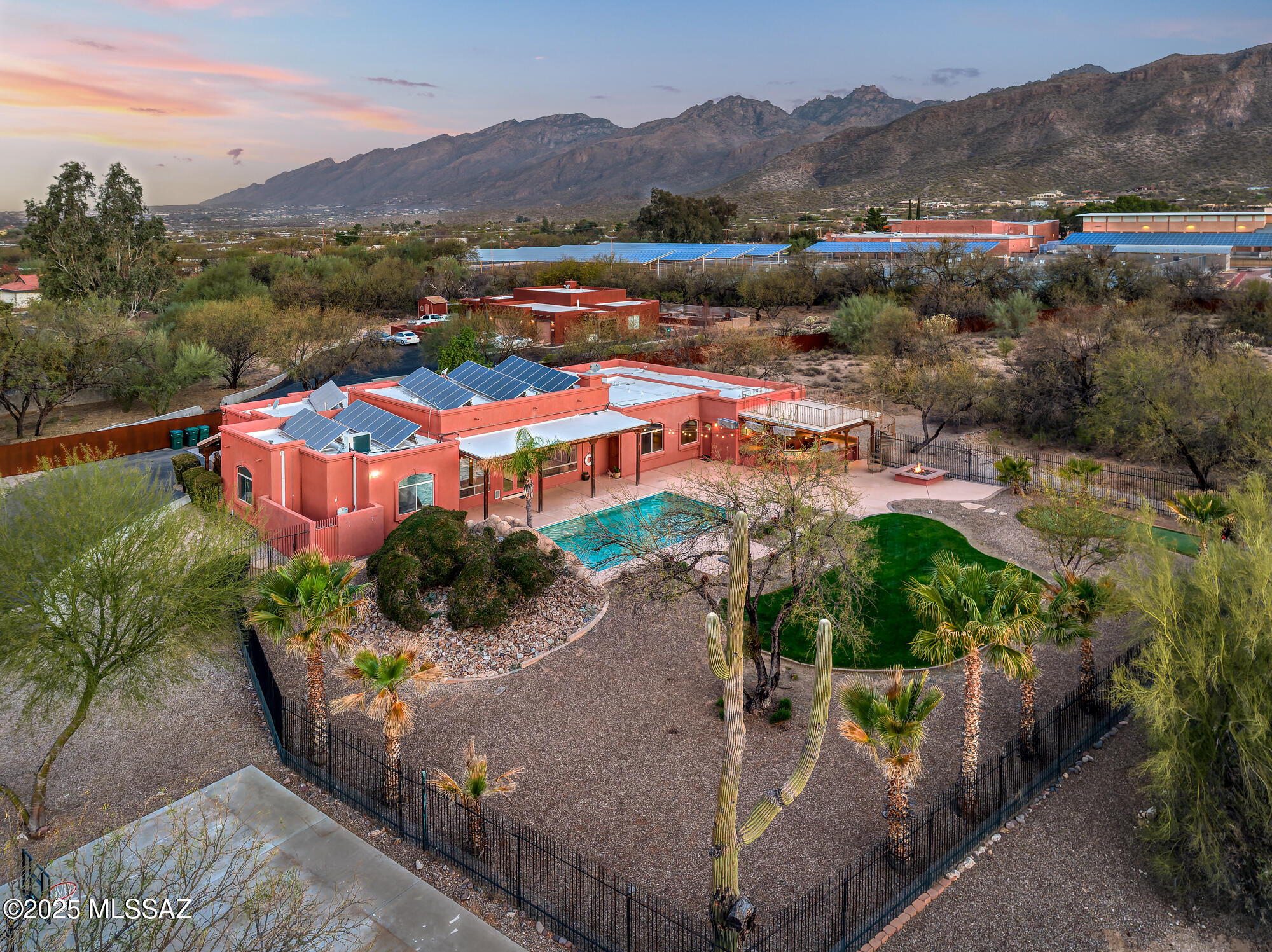 9581 East Snyder Road Tucson, AZ 85749 - Photo 1 of 50 Gallery Image 1