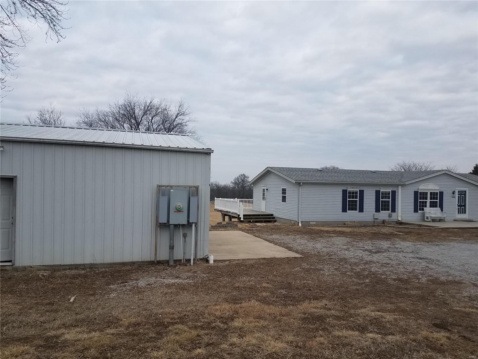 10408 Paradise Road Chester, IL 62233 - Photo 33 of 37