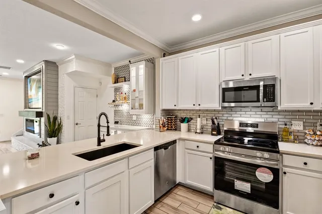 $3,400 | 7215 Ketch Place, Bradenton, FL 34212