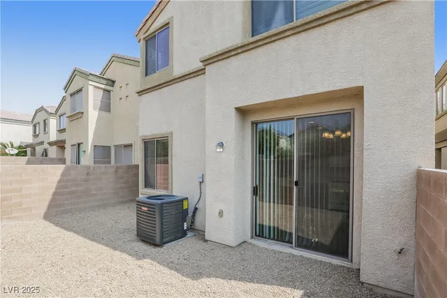 $2,045 | 8297 Harvest Spring Place, Las Vegas, NV 89143