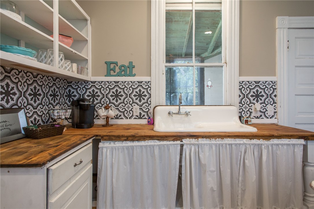 1261 Grove Avenue Waycross, GA 31501 - Photo 29 of 43