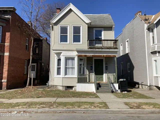 $209,000 | 161 6th Avenue, Troy, NY 12180