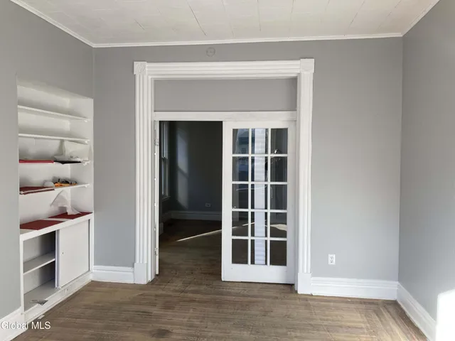 $209,000 | 161 6th Avenue, Troy, NY 12180