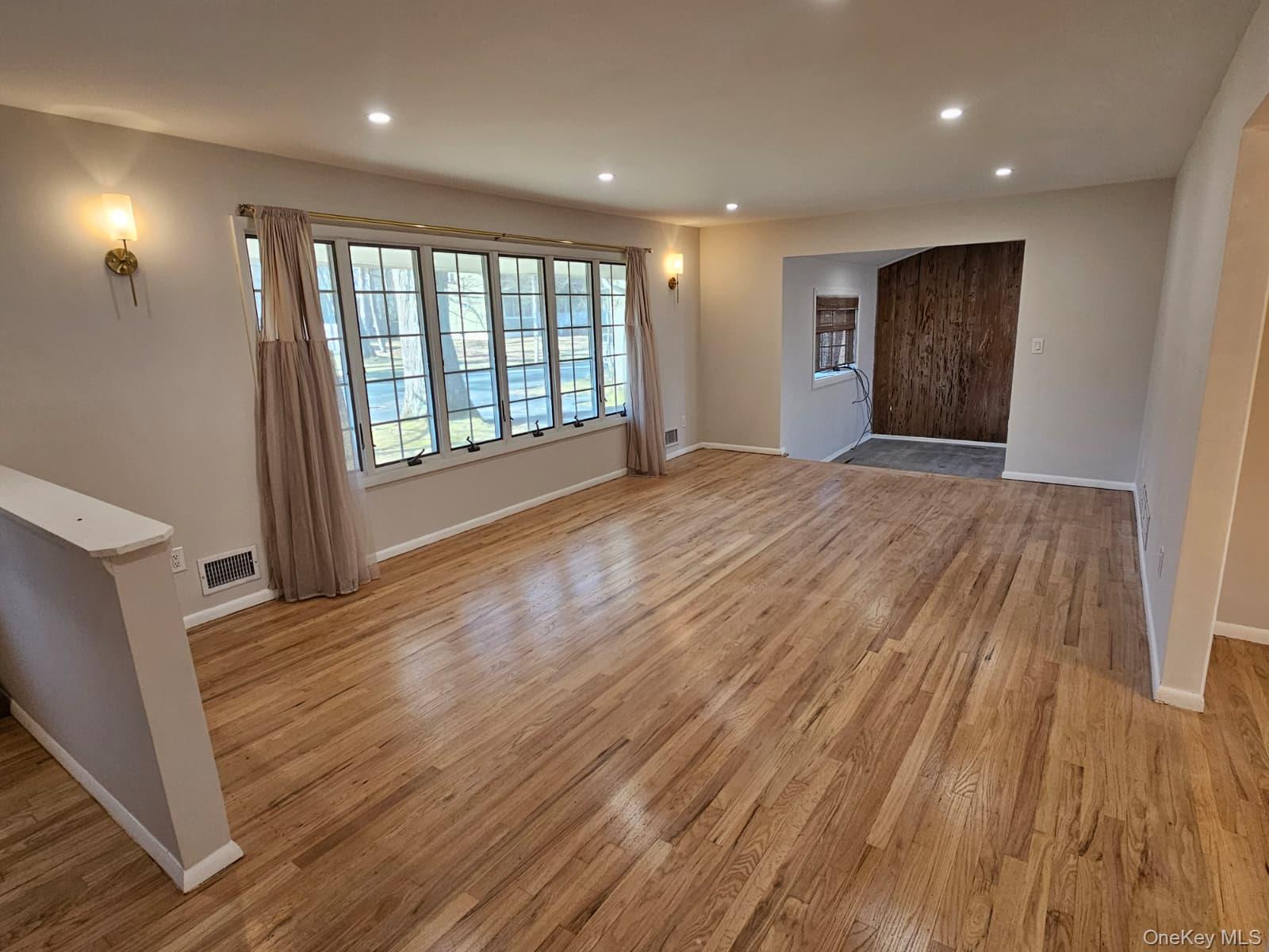 3 Glenbrook Road Monsey, NY 10952 - Photo 3 of 20