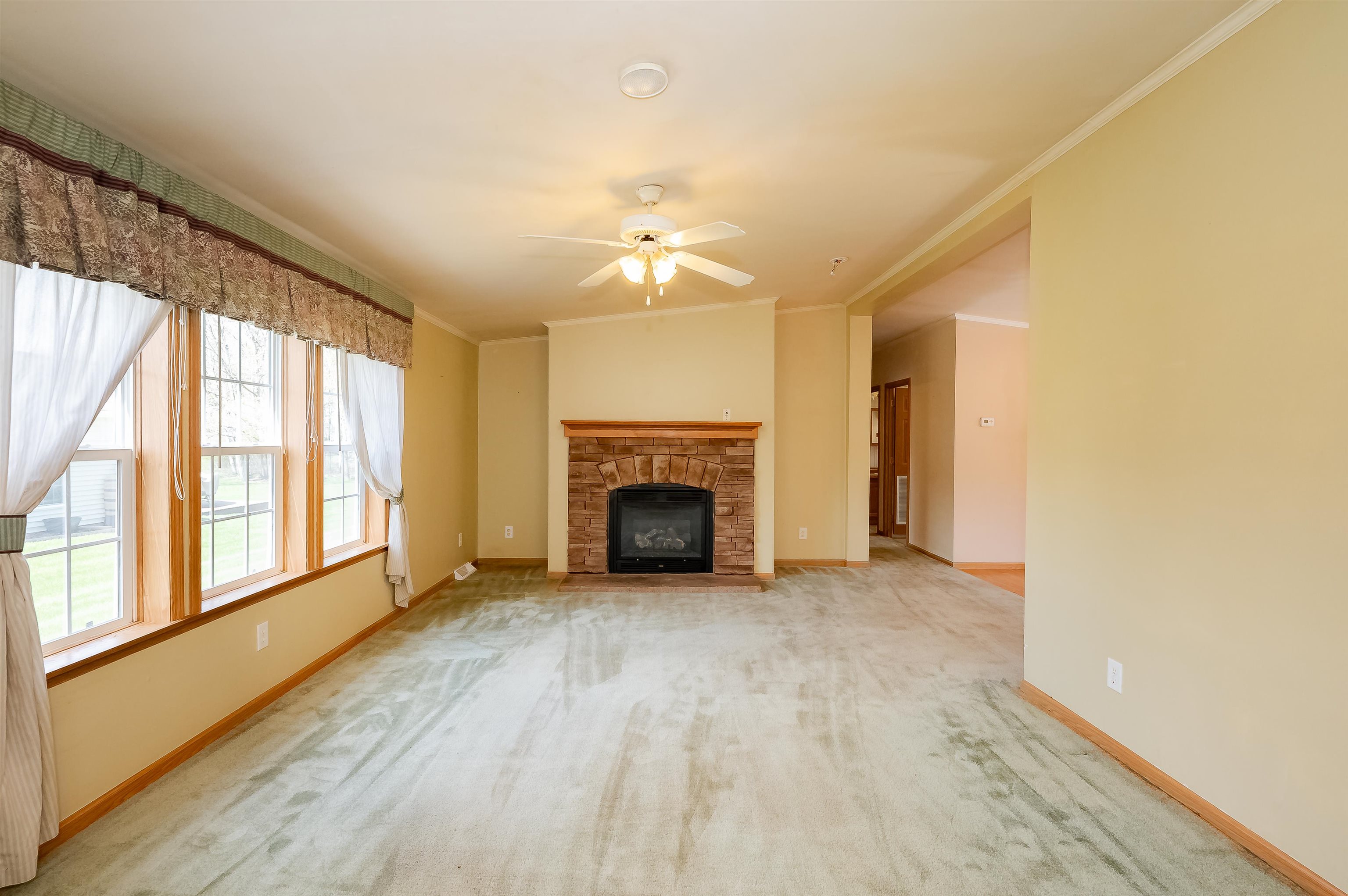 28 Watercress Drive Rochester, NH 03868 - Photo 3 of 32