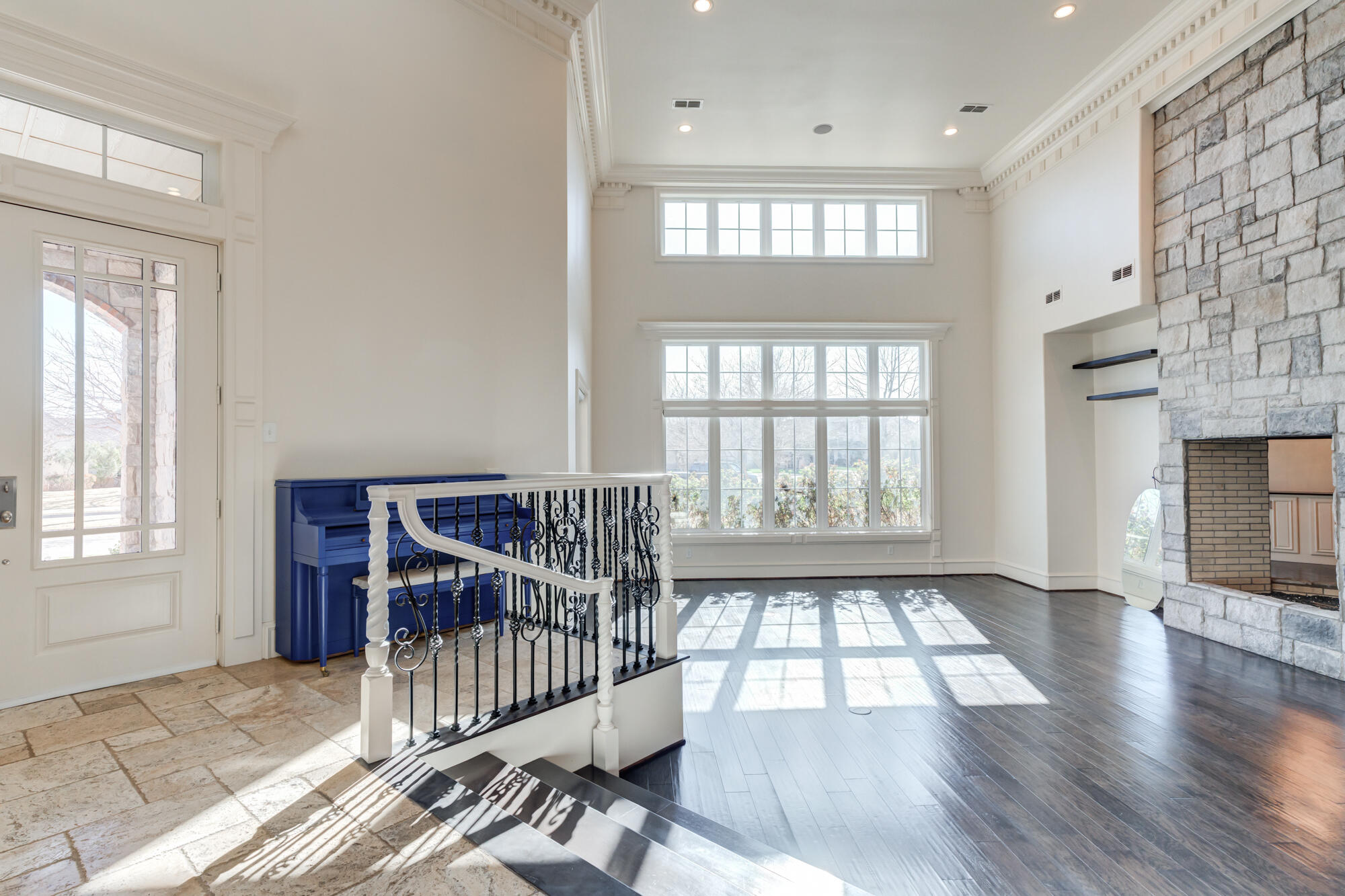 4814 115th Street Lubbock, TX 79424 - Photo 12 of 100 4814-115th-St_Lubbock-TX_6_Living Room