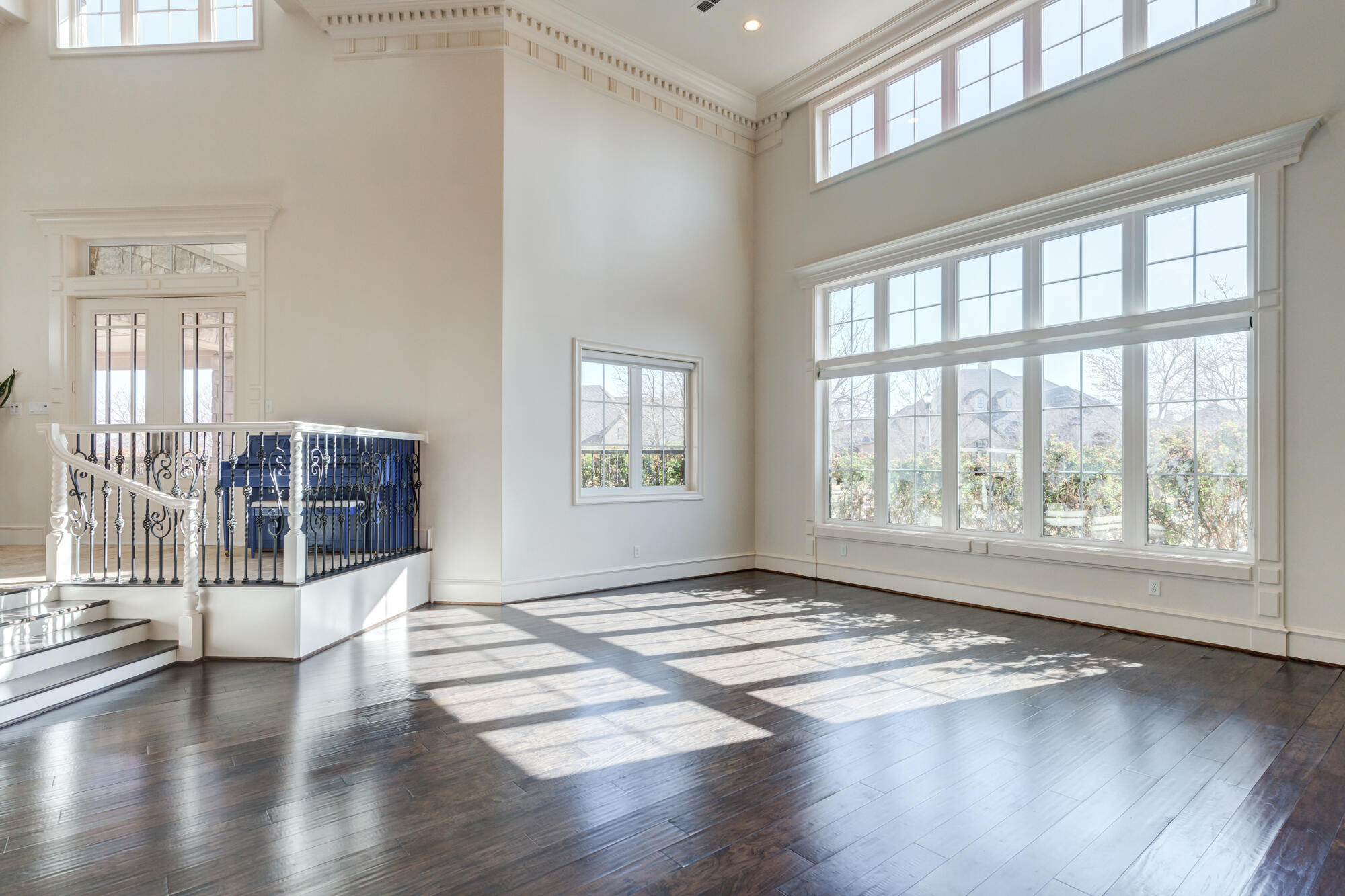 4814 115th Street Lubbock, TX 79424 - Photo 16 of 100 4814-115th-St_Lubbock-TX_8_Living Room