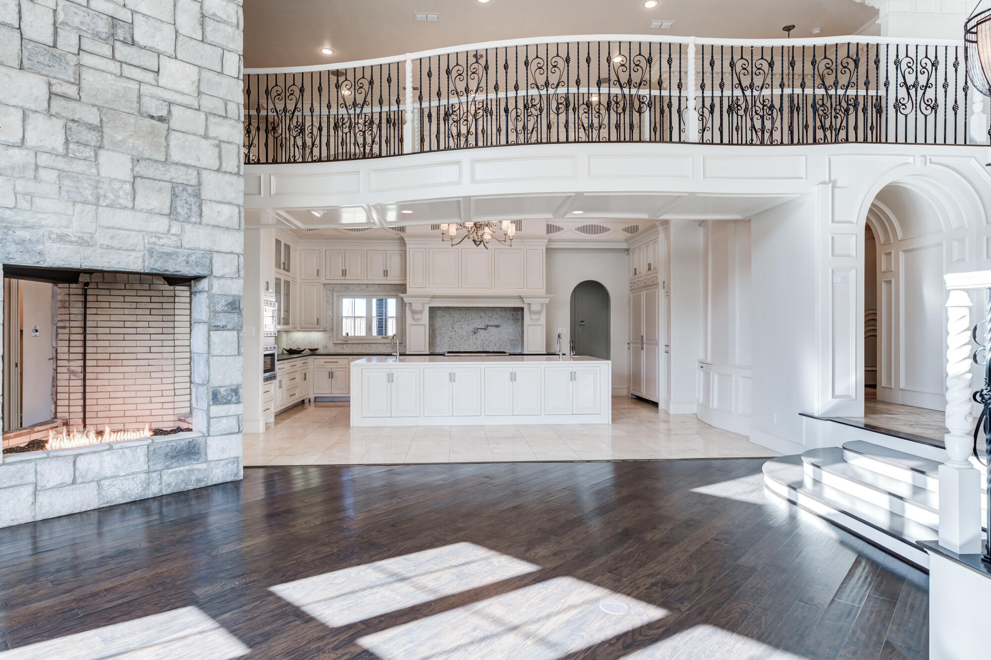 4814 115th Street Lubbock, TX 79424 - Photo 24 of 100 4814-115th-St_Lubbock-TX_18_Living Room