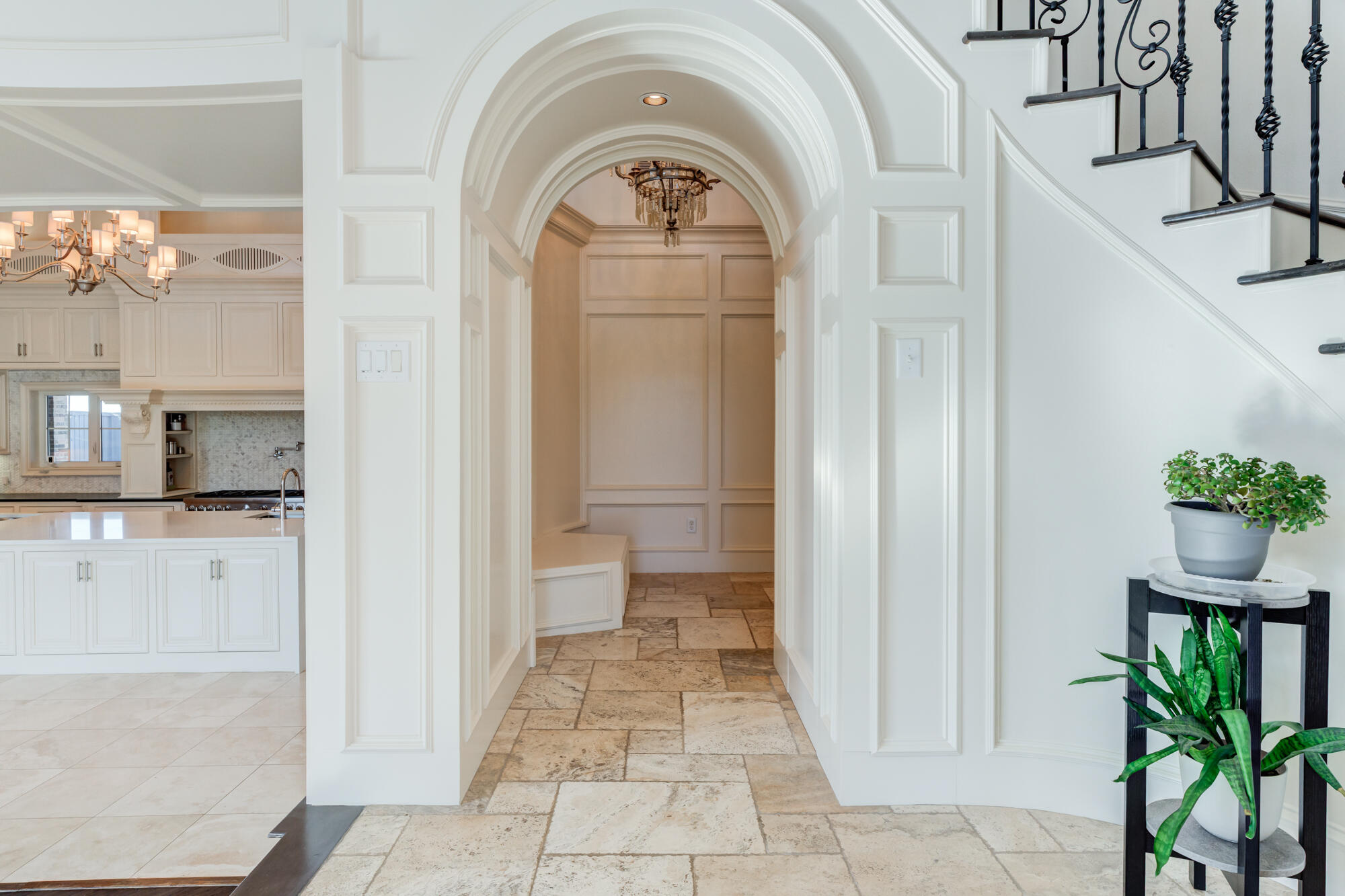 4814 115th Street Lubbock, TX 79424 - Photo 39 of 100 4814-115th-St_Lubbock-TX_54_Hallway