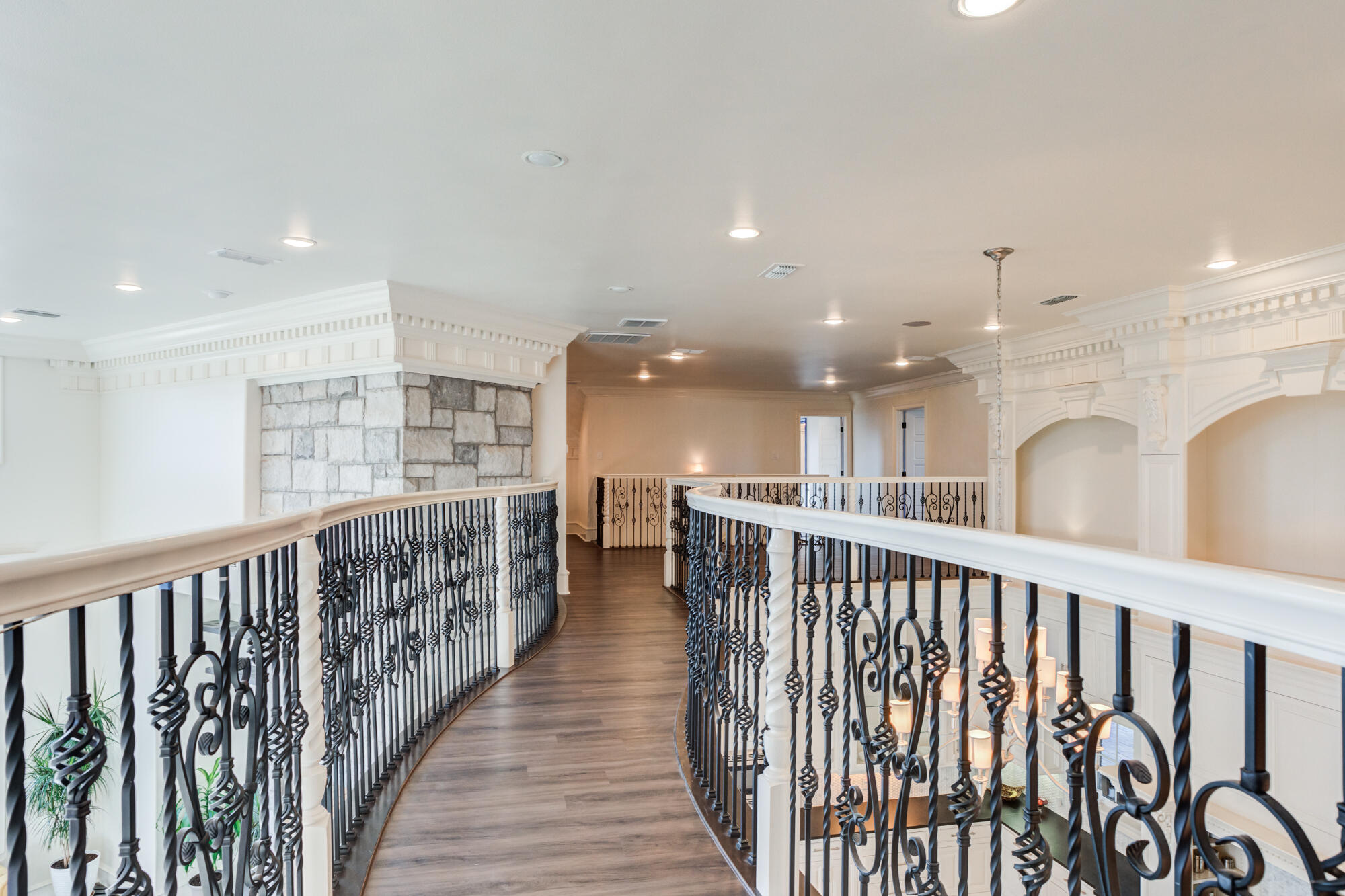 4814 115th Street Lubbock, TX 79424 - Photo 69 of 100 4814-115th-St_Lubbock-TX_71_Upstairs