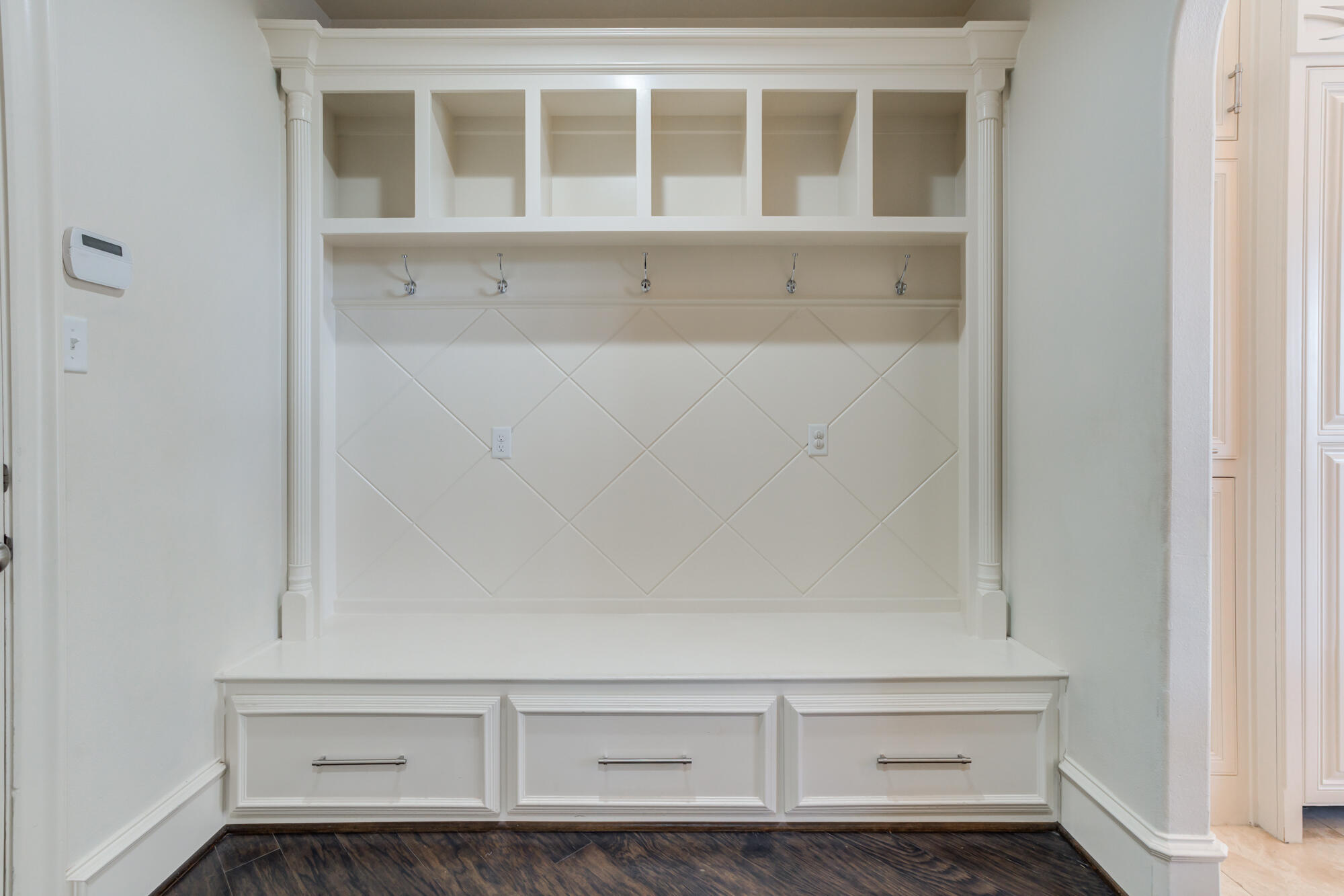 4814 115th Street Lubbock, TX 79424 - Photo 83 of 100 4814-115th-St_Lubbock-TX_29_Mudroom