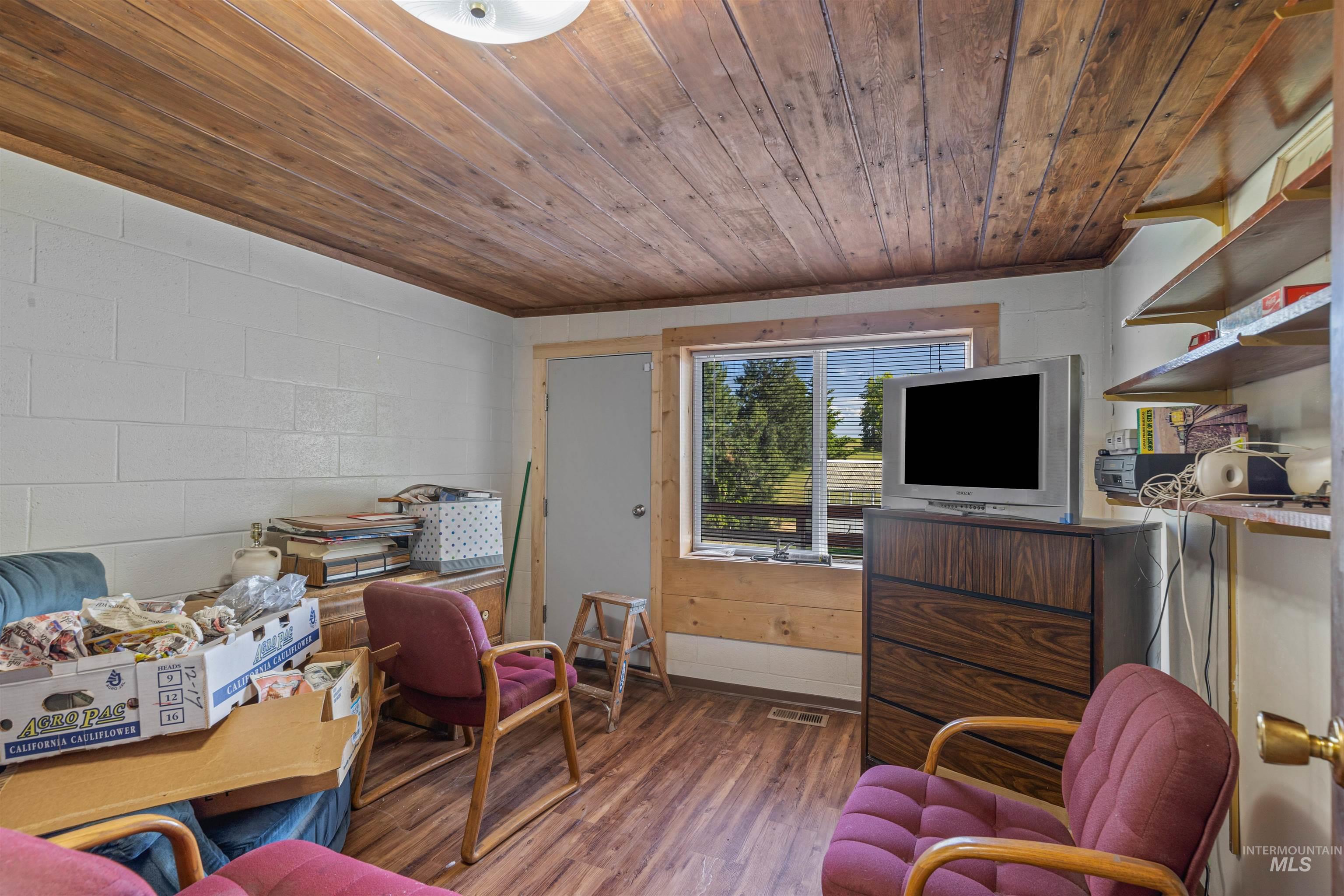 751 Boone Hill Road Pullman, WA 99163 - Photo 18 of 42