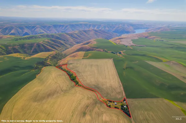 $450,000 | 751 Boone Hill Road, Pullman, WA 99163