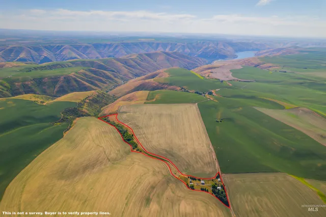 $450,000 | 751 Boone Hill Road, Pullman, WA 99163