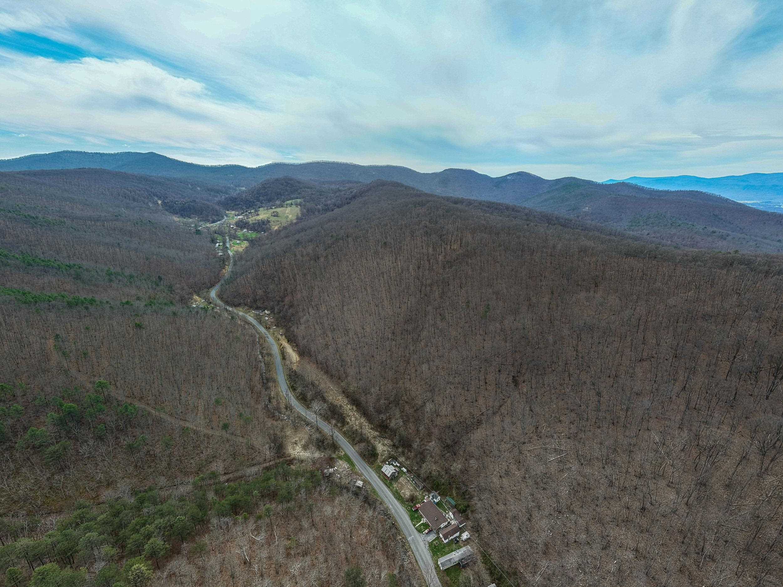 2382 Lucas Hollow Road Stanley, VA 22851 - Photo 10 of 29