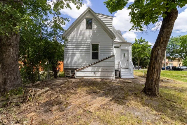 $134,900 | 5241 North 31st Street, Milwaukee, WI 53209