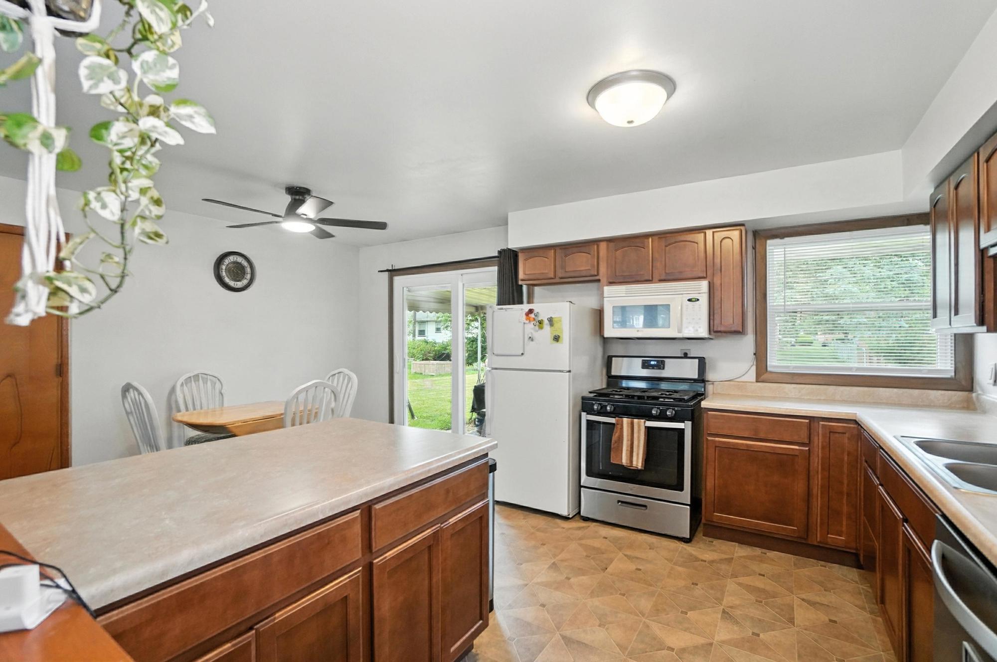306 Shawnee Road Lima, OH 45806 - Photo 11 of 24