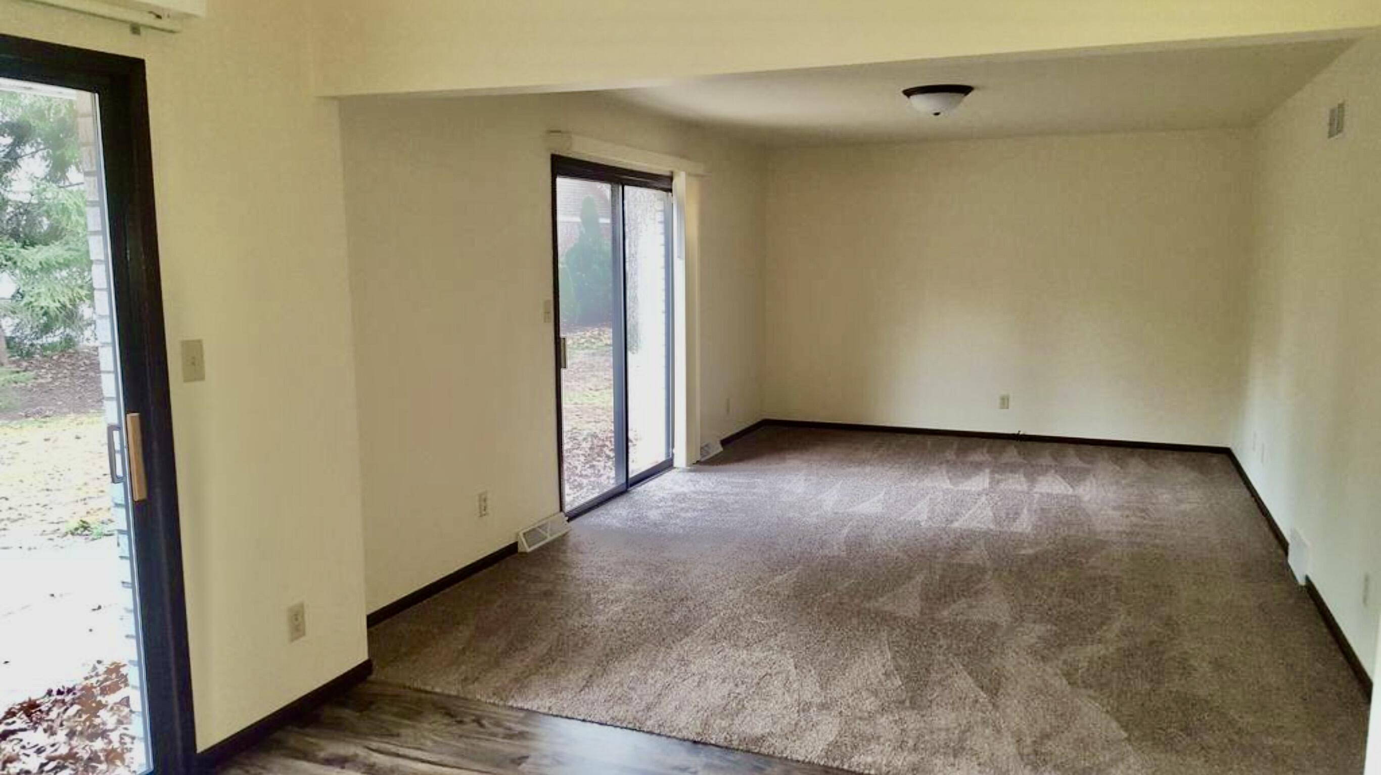 716 St Johns Drive, Unit 718 Delafield, WI 53018 - Photo 16 of 50 IMG_0301