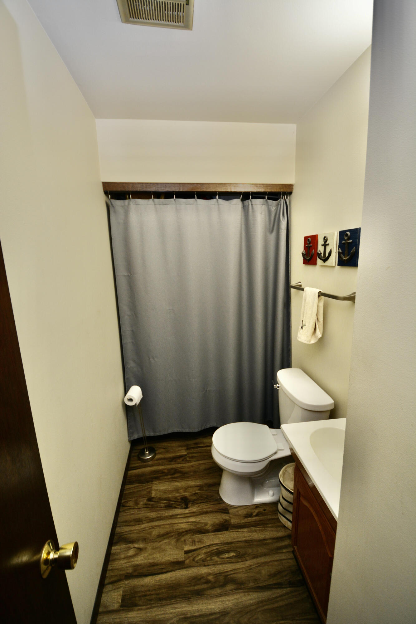 716 St Johns Drive, Unit 718 Delafield, WI 53018 - Photo 28 of 50 5D3532E5-7D52-4A0A-A341-DA76D9E7A6E5_1_2