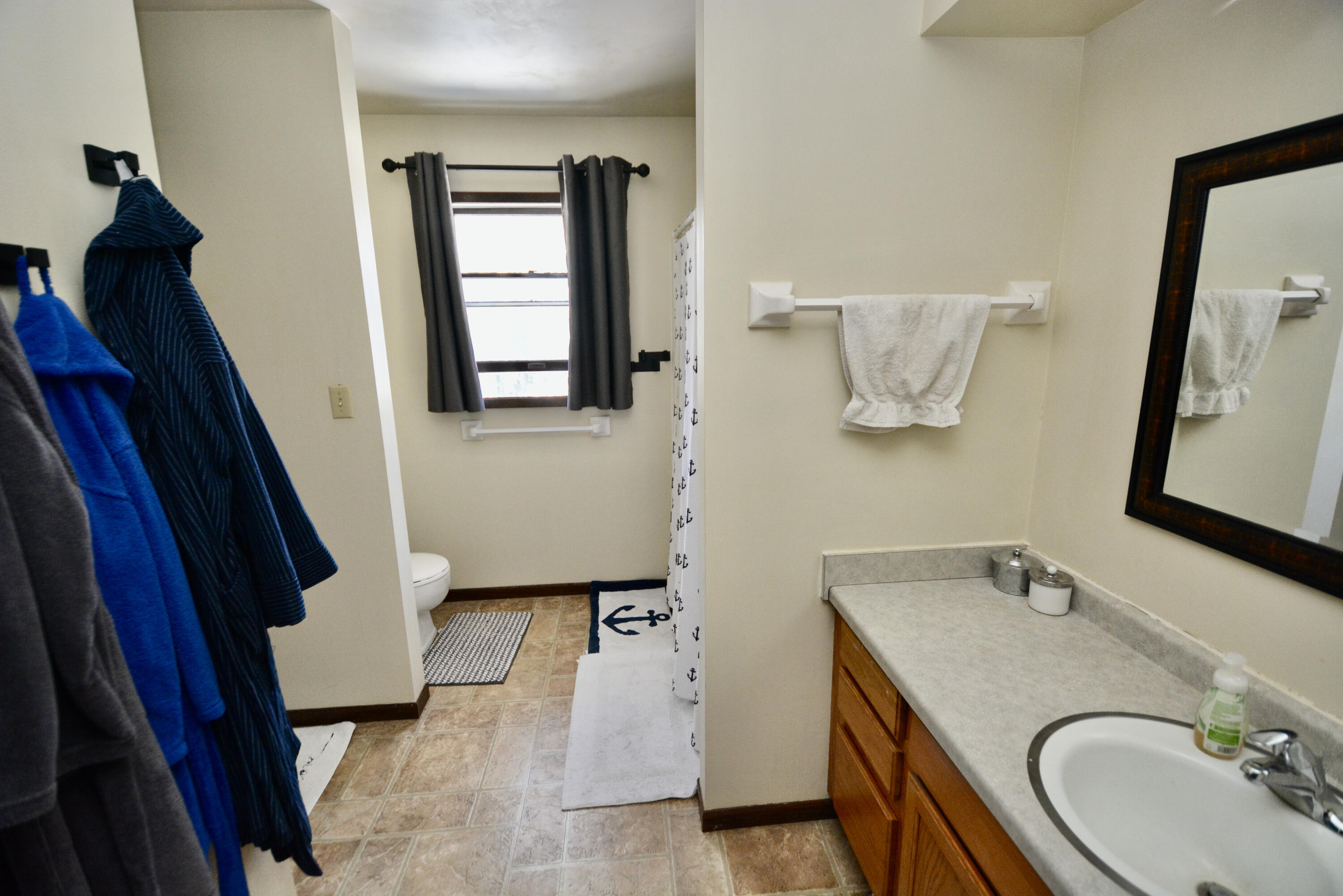 716 St Johns Drive, Unit 718 Delafield, WI 53018 - Photo 32 of 50 757EA2CA-132D-40F1-B4FB-C152818F8838_1_2