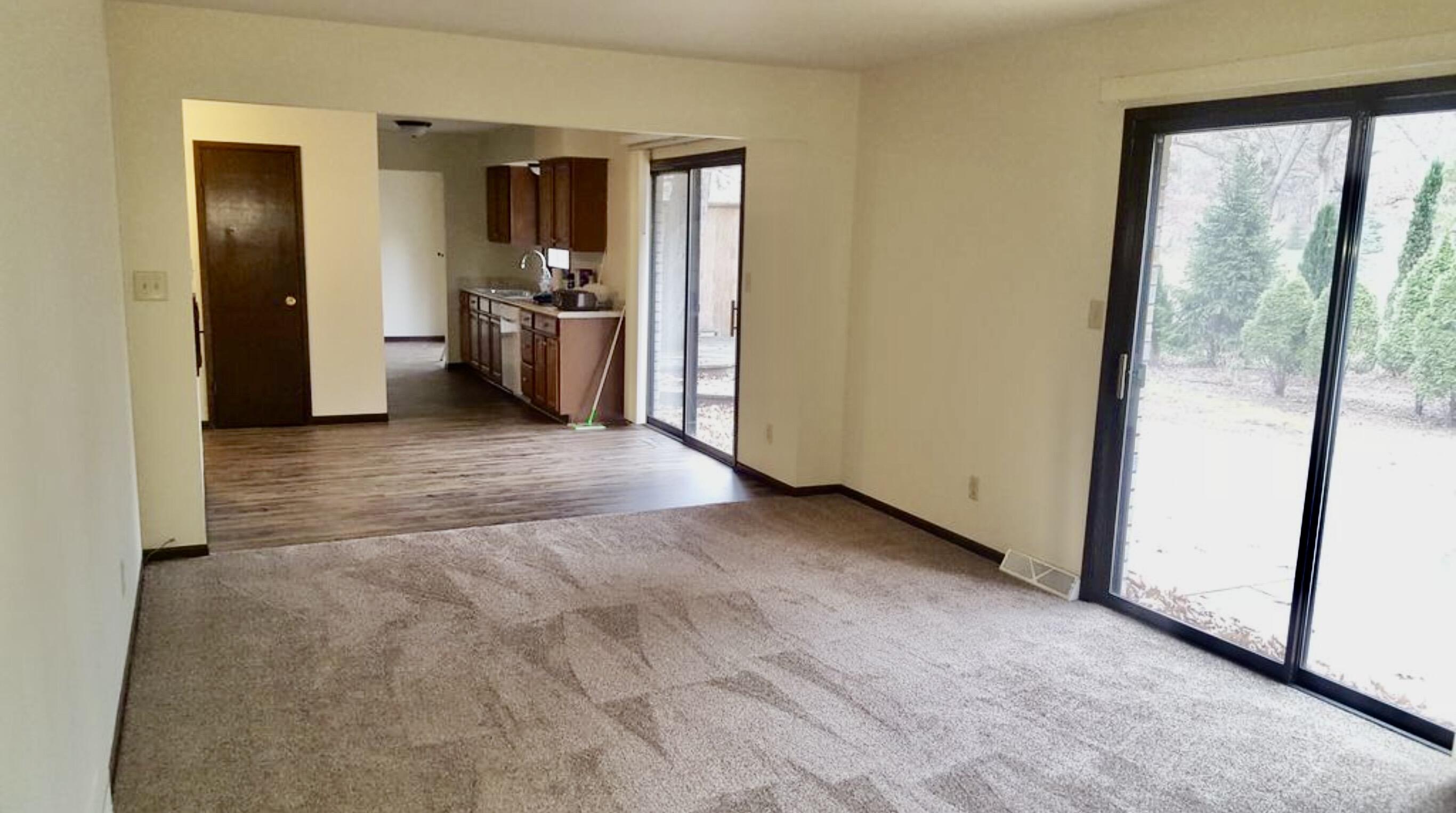 716 St Johns Drive, Unit 718 Delafield, WI 53018 - Photo 7 of 50 IMG_0292