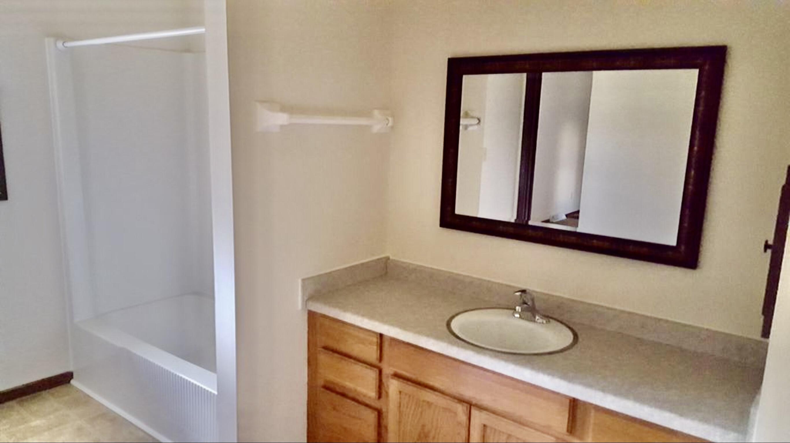 716 St Johns Drive, Unit 718 Delafield, WI 53018 - Photo 9 of 50 IMG_0294