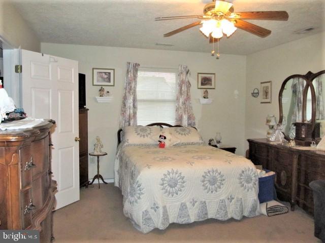 562 Fairmount Road Linthicum, MD 21090 - Photo 16 of 28