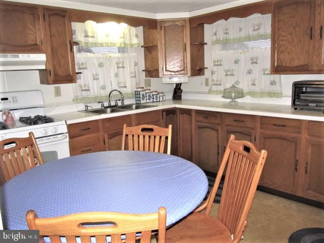 562 Fairmount Road Linthicum, MD 21090 - Photo 8 of 28