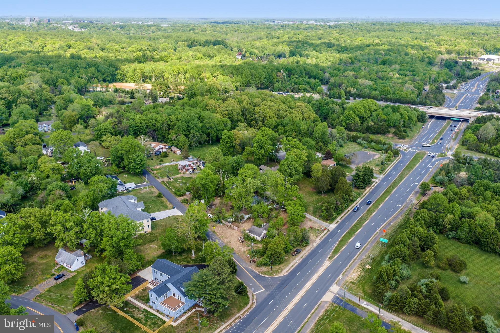 12224 Braddock Road Fairfax, VA 22030 - Photo 1 of 33