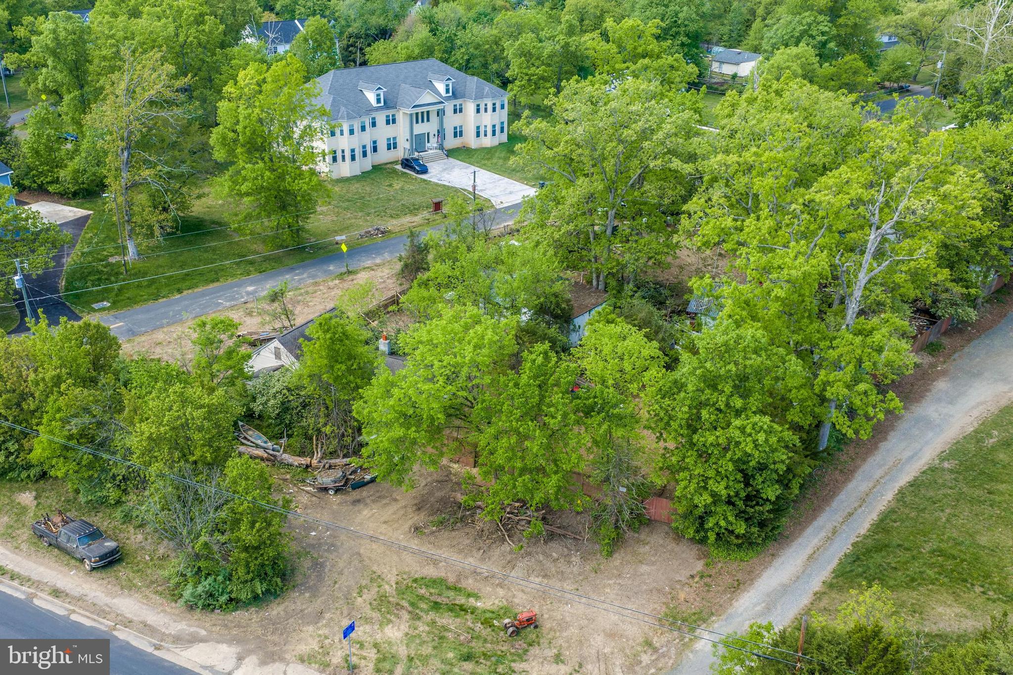 12224 Braddock Road Fairfax, VA 22030 - Photo 13 of 33