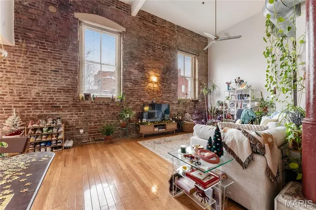 $4,500,000 | 900 Allen Avenue, St. Louis, MO 63104