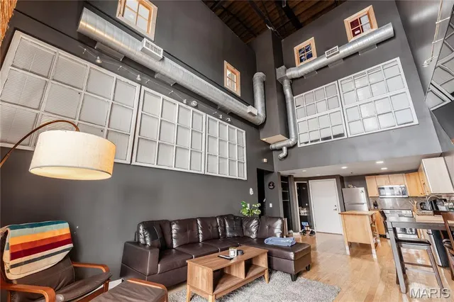 $4,500,000 | 900 Allen Avenue, St. Louis, MO 63104