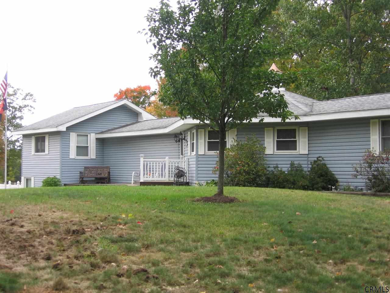 34 Brightman Road Mechanicville, NY 12118 - Photo 3 of 24 Photo 3